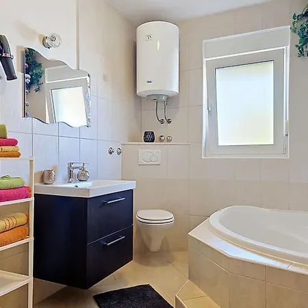 Appartement Anda-1 By Interhome *