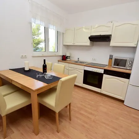 Apartman Anda-1 By Interhome Trogir