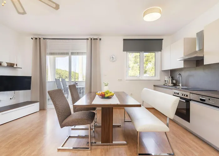 Anda-1 By Interhome Lejlighed Trogir