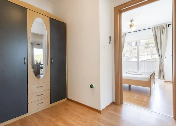 Anda-1 By Interhome