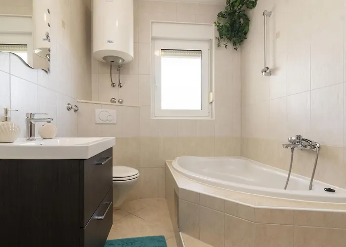 Apartamento Anda-1 By Interhome Trogir